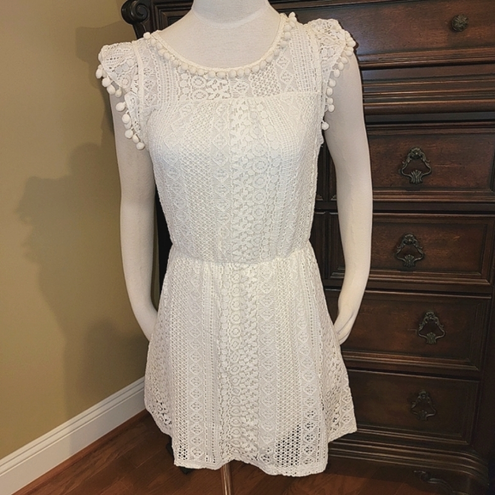🤍 Ivory Lace-like Xhilaration Dress, Size XS (Junior's)